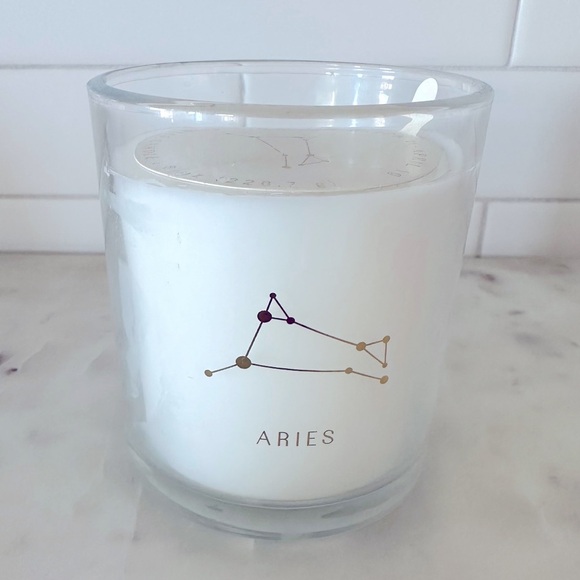 ARIES Zodiac Enchanted Mandarin Scented Candle - Picture 1 of 3
